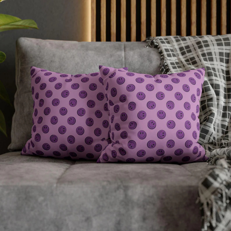 Home Decor Emoji - VIKAMA Lila Smile-Kissenbezug im minimalistischen Emoji-Stil,
